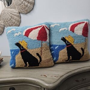 NWOT Latch Hook Black Labrador Beach Scene Accent Pillows - Set of 2